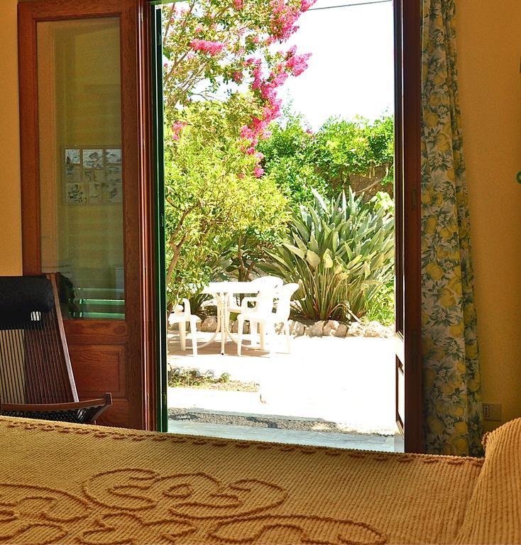Apartamento Seafront Garden House