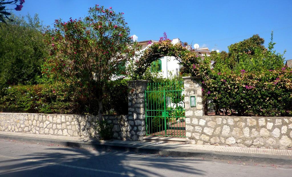 Appartement Seafront Garden House Taormina